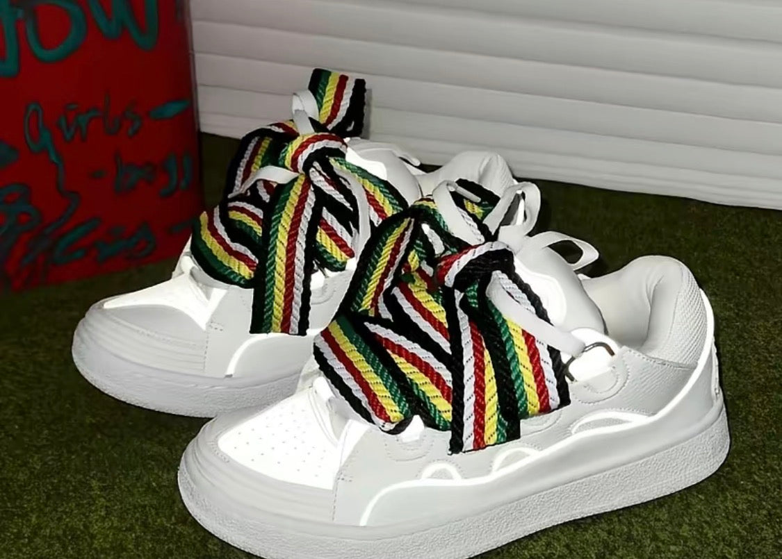 Reflective lanvins